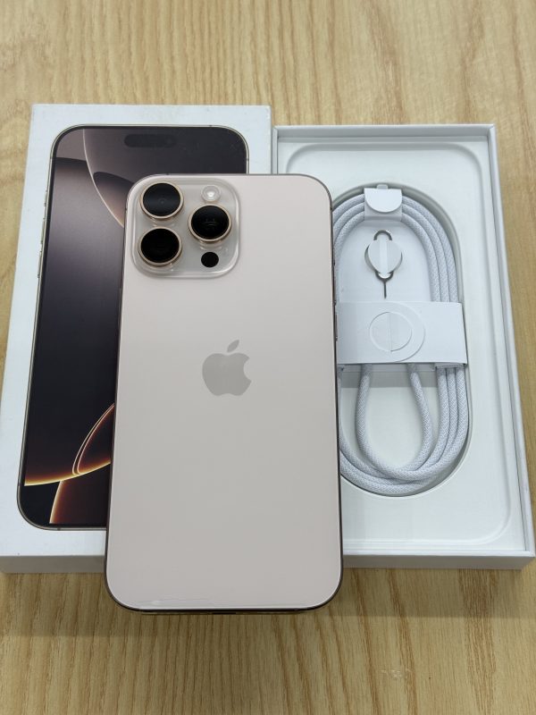 iPhone 16 promax 256/dessert titanium