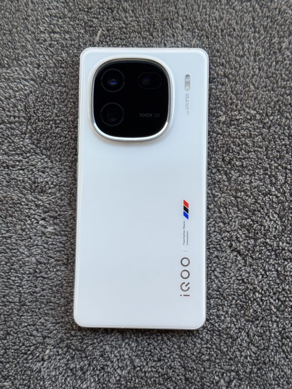 iQoo 12 - Image 3