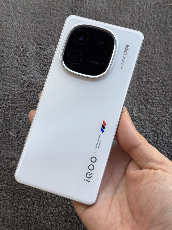 iQoo 12 - Image 4